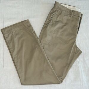 EUC Polo Ralph Lauren 33 x 32 Classic Cotton Twill Khaki Chino Pants